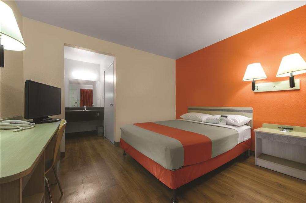 Motel 6-Portsmouth, Nh الغرفة الصورة