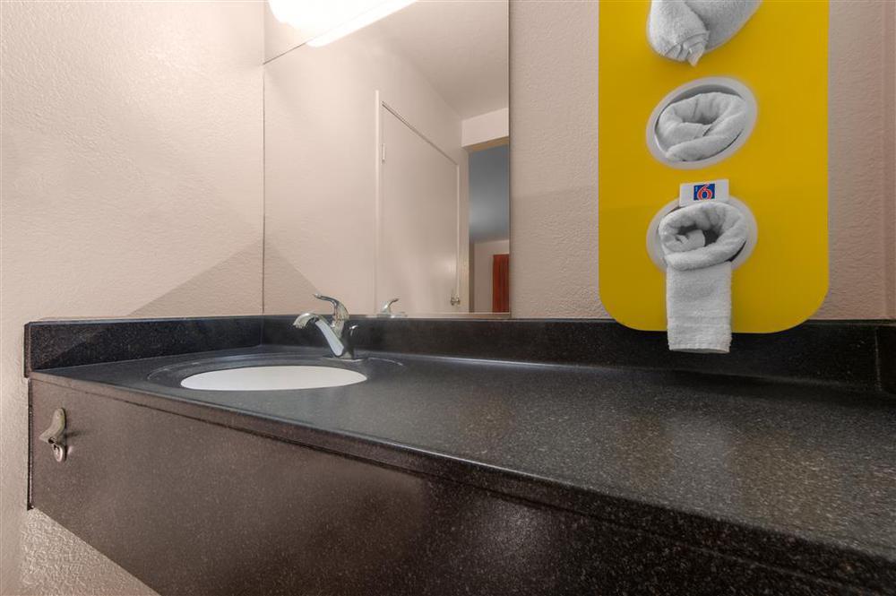 Motel 6-Portsmouth, Nh الغرفة الصورة